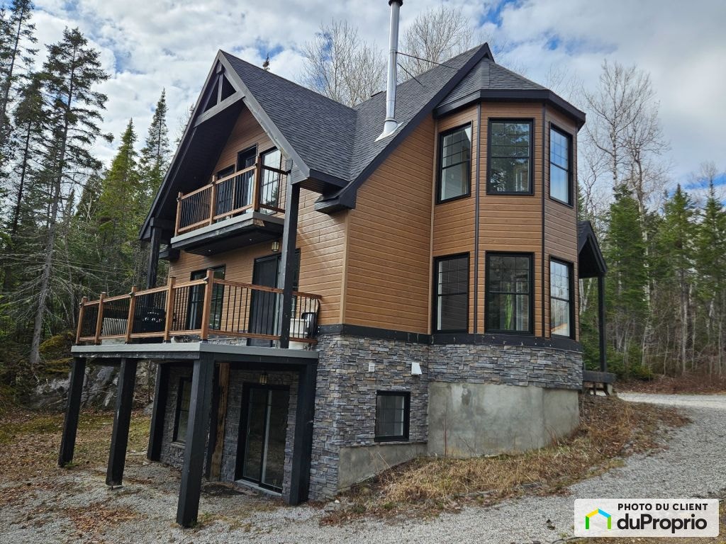 $639,000 - 3 Storey for sale in Alma — photo 1