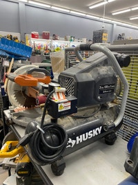 Husky 3 Gallon Compressor City of Toronto Toronto (GTA) Preview