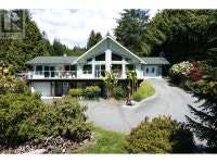 2556 LOWER ROAD Roberts Creek, British Columbia Sunshine Coast British Columbia Preview