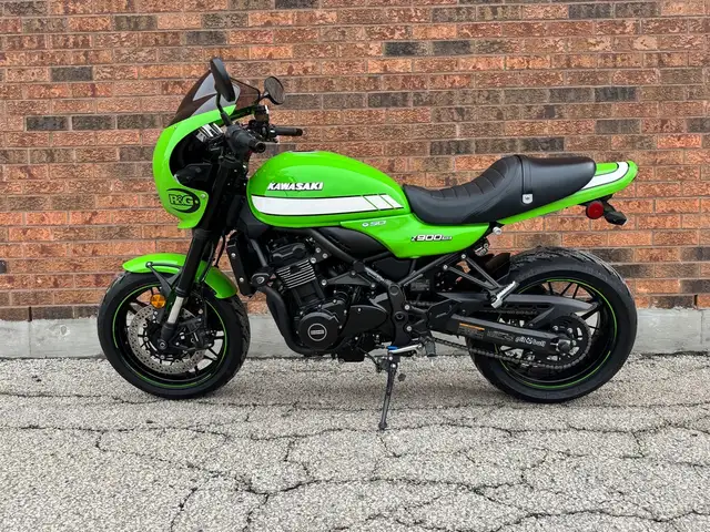 2018 Kawasaki Z900RS Cafe **HINDLE EXHAUST SYSTEM** **EXTRAS** in Street, Cruisers & Choppers in Markham / York Region - Image 3