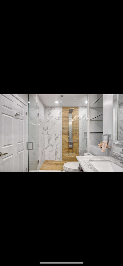Beautiful 1+1 loft for rent in prime location of Yonge and Sheppard. Close to all amenities and on s...