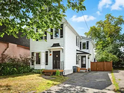Located in the sought-after St-Jean-Bosco area, this lovely home offers 3 bedrooms and 1.5 bathrooms...