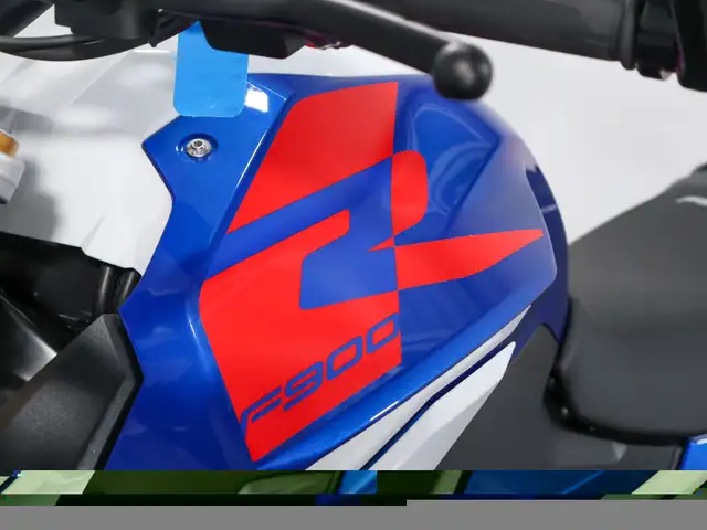 2025 BMW F900R in Street, Cruisers & Choppers in Kelowna - Image 19