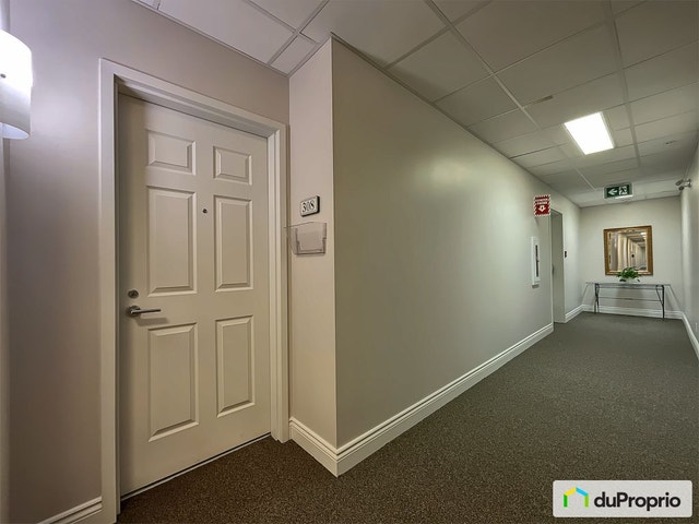 $299,500 - Condominium for sale in Mont-Tremblant (St-Jovite) — photo 2