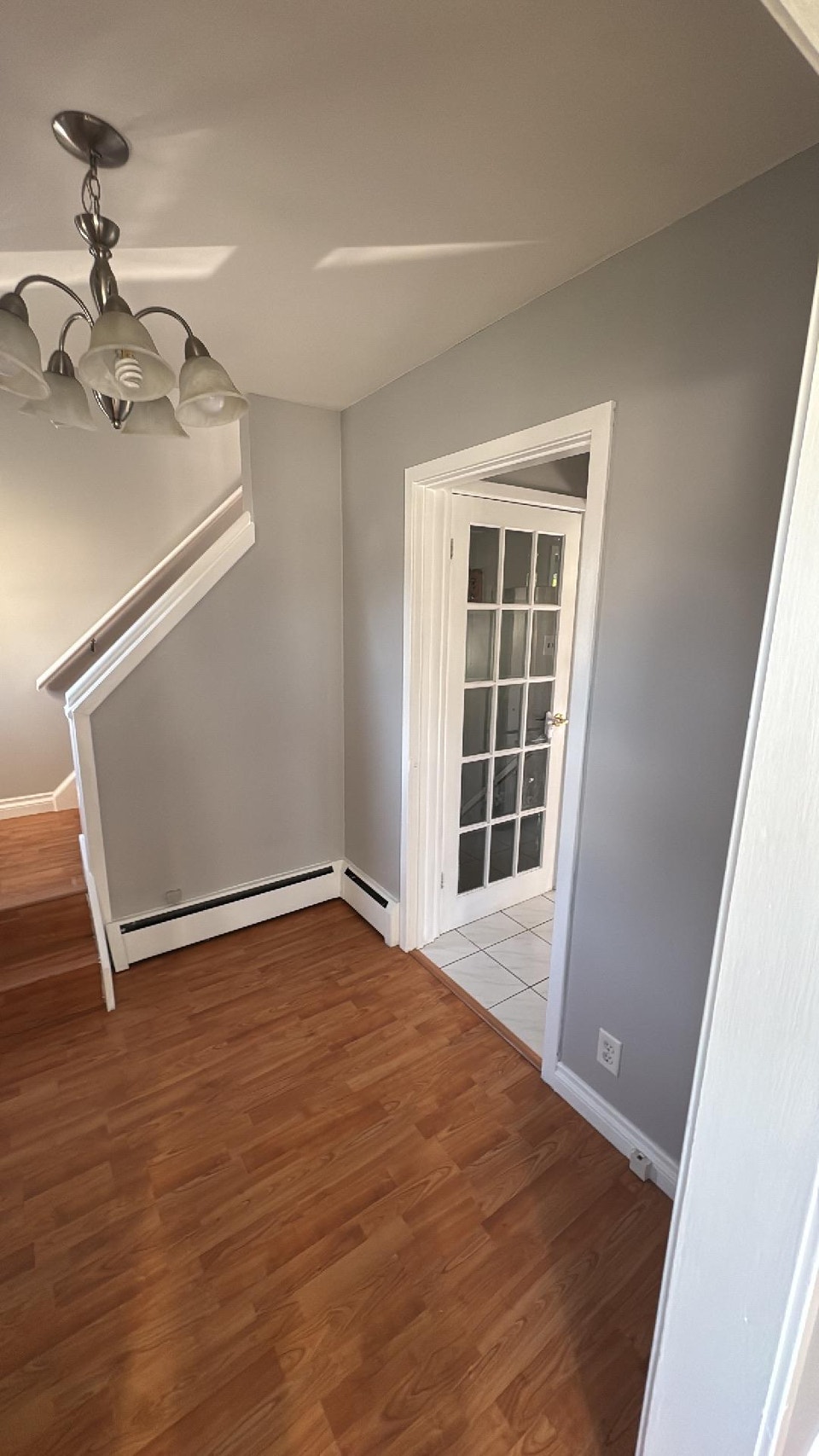 3 Bed / 1 Bath Home in Sault Ste. Marie, ON – $2,199/month + Uti 3