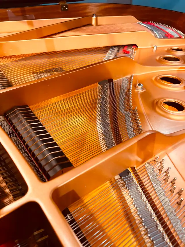 PIANO YAMAHA A1 (2003) in Pianos & Keyboards in City of Montréal - Image 3