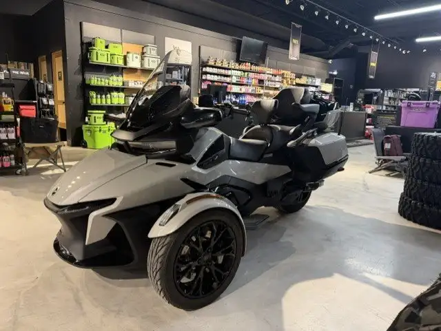 2021 Can-Am Spyder RT Limited in ATVs in Sault Ste. Marie - Image 5