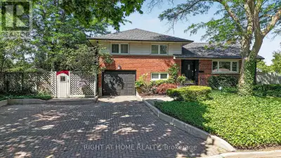 Welcome to this beautifully maintained family home located in the desirable Glen Cairn neighbourhood...