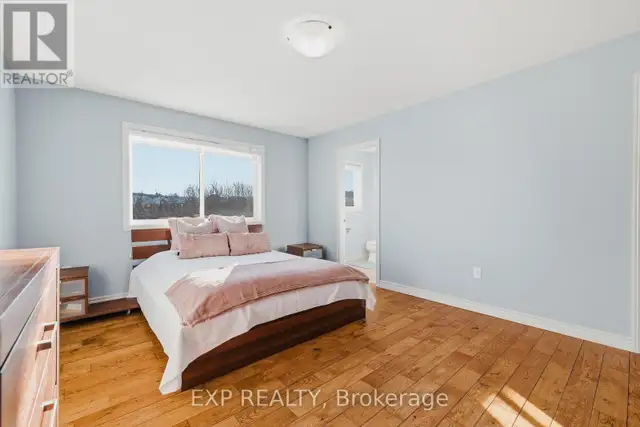 23 DOON CREEK STREET Kitchener, Ontario in Houses for Sale in Kitchener / Waterloo - Image 13