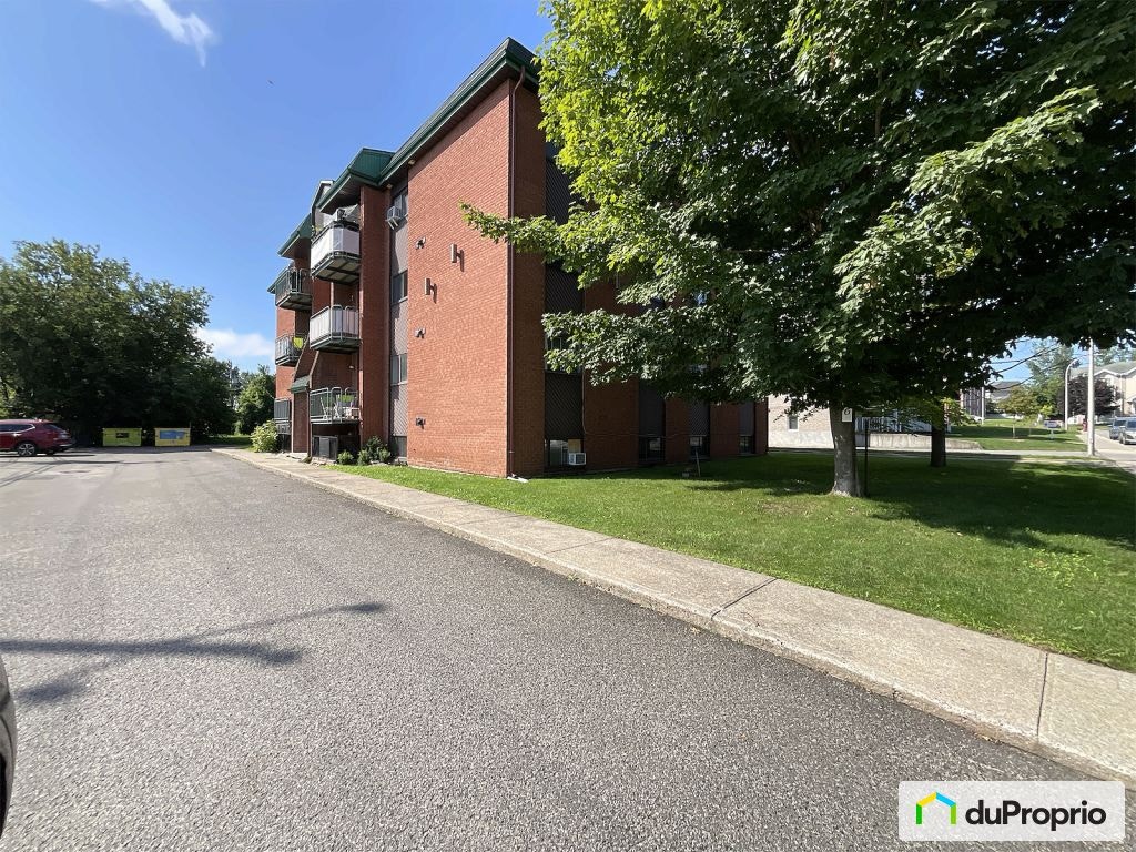 $290,000 - Condominium for sale in Chateauguay — photo 2