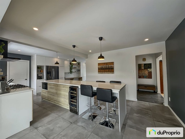$1,099,000 - 2 Storey for sale in Boucherville — photo 1