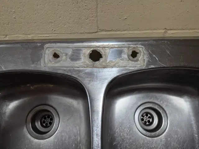 Évier de Cuisine in Plumbing, Sinks, Toilets & Showers in Longueuil / South Shore - Image 6