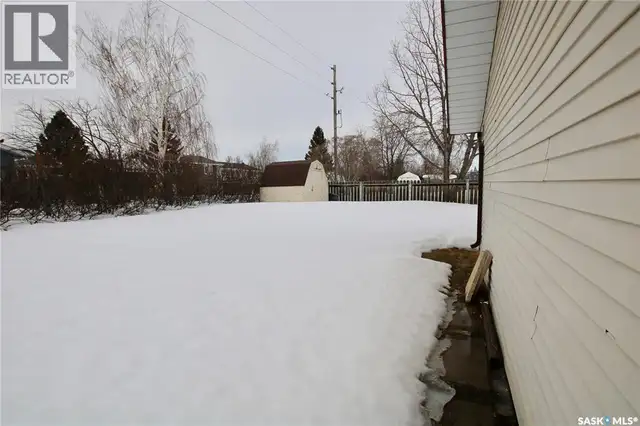 1498 Lacroix STREET Prince Albert, Saskatchewan in Houses for Sale in Prince Albert - Image 5