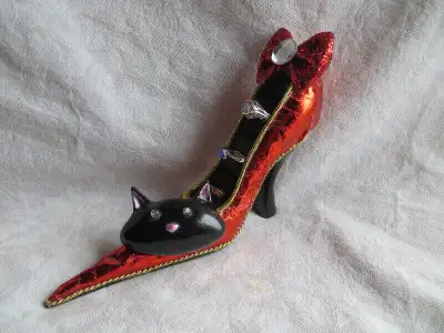 High Heel Shoe Ring/Earring Holder, View more