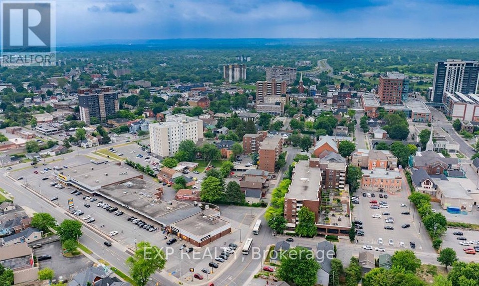 5 - 31 RAYMOND STREET St. Catharines (Downtown), Ontario 5