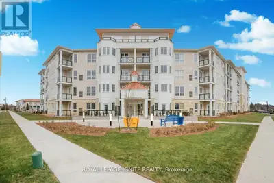 318 - 50 LAKEBREEZE DRIVE Clarington (Newcastle), Ontario