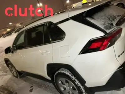 NO ACCIDENTS / CLEAN CARFAX / 1 OWNER / Touchscreen Display, Cruise Control, Adaptive Cruise Control...