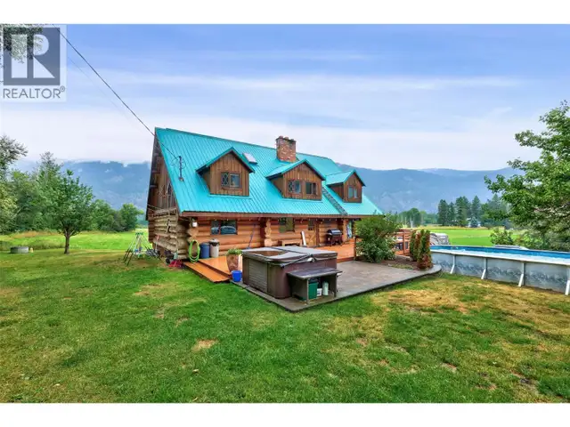 601 Yellowhead Highway S McLure, British Columbia in Houses for Sale in Kamloops - Image 2