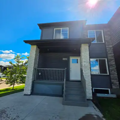 3 Bedroom Townhouse in Brighton – 322 Brighton Gate Available September 1, 2026 This spacious 3 bedr...