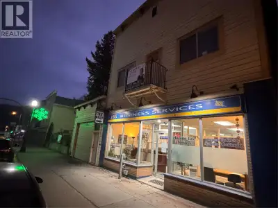 Have you been looking to own a commercial building with office and residential space? Here it is! Th...