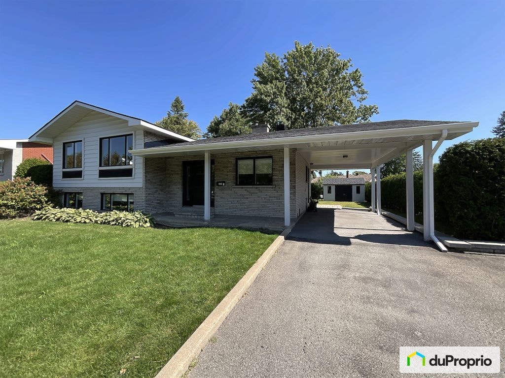 $850,000 - Split Level for sale in Brossard — photo 1