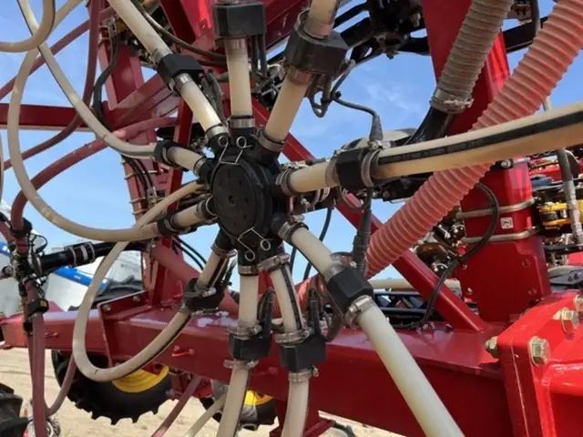 2023 Bourgault 3330 SE in Farming Equipment in Swift Current - Image 41