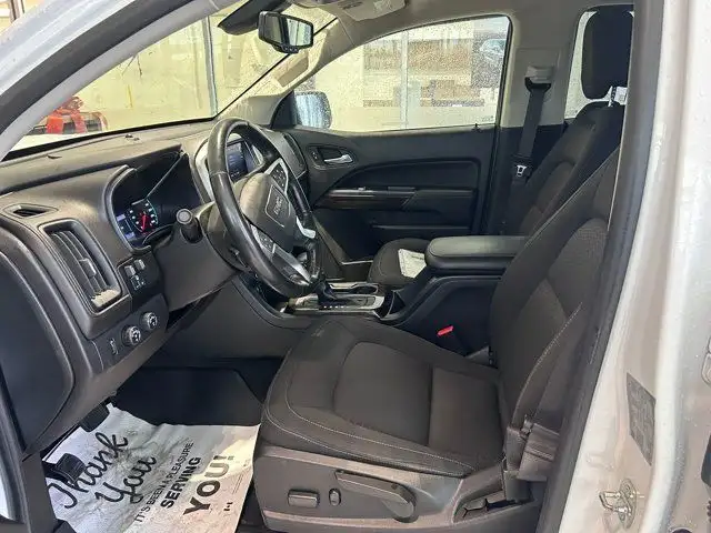 2020 GMC Canyon 4WD SLE | 6 Ft. Box | Heated Seats & Steering in Cars & Trucks in Tricities/Pitt/Maple - Image 5