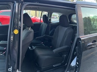Welcome to The Auto Store Inc. 2017 Mazda MAZDA5 GS Compact Multi-Purpose | Family-Friendly Versatil... (image 9)