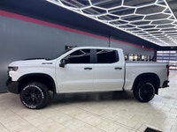 Introducing the 2024 Chevrolet Silverado 1500 ZR2 Crew Cab Short Box 4-Wheel Drive in brilliant whit... (image 7)