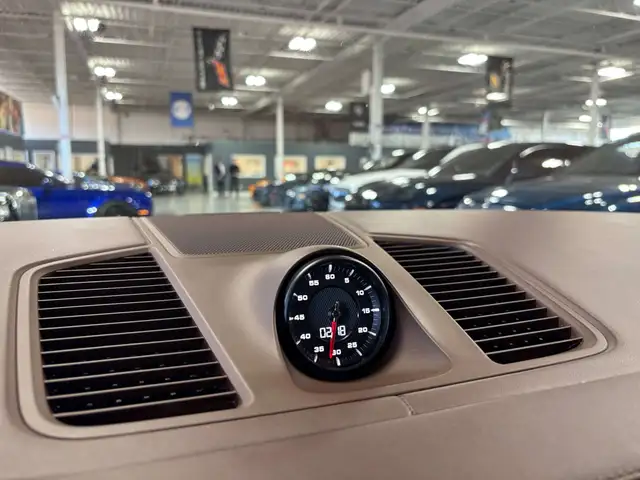 2023 Porsche Cayenne Turbo|AWD|NO LUX TAX|TRUFFLEBROWNSEATS|PREM in Cars & Trucks in City of Toronto - Image 18