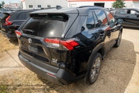 Well Maintained This Vehicle just arrived and is awaiting reconditioning, Information will be coming... (image 2)