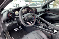 Bose Premium Audio W/8 Spkrs,leather Sport Seats,18 Inch Alloy Wheels,strg Whl Mounted Paddle Shiftr... (image 7)