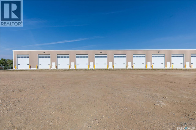 15/16 839 Snyder ROAD Moose Jaw, Saskatchewan in Commercial & Office Space for Sale in Moose Jaw - Image 3