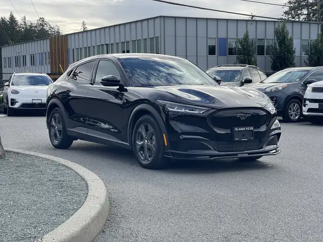 2021 Ford Mustang Mach-E Select 68 Kwh Standard Range RWD in Cars & Trucks in Cowichan Valley / Duncan - Image 11