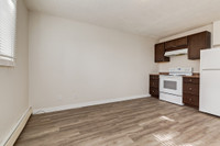 Amenities: Great Location • Spacious Rooms • Affordable Parking Suite & Building: Bachelor, one-, an... (image 6)