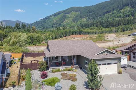 446 Mountain View Dr in Houses for Sale in Cowichan Valley / Duncan - Image 2