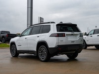 Welcome to 400 Chrysler Dodge Jeep Ram. QUICK ORDER PACKAGE 23G LIMITED -inc: Engine: 1.6L I4 EP Tur... (image 5)