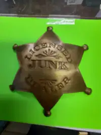 Vintage : Junk Dealer Badge