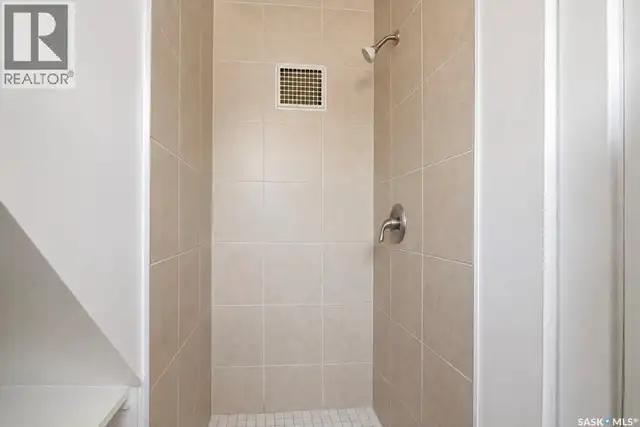 610 Albert AVENUE Saskatoon, Saskatchewan in Houses for Sale in Saskatoon - Image 25