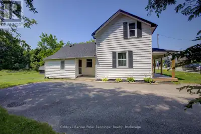 In Tiverton a four bedroom, two bath, 1-1/2 storey home plus one storey addition, enhanced with reno...