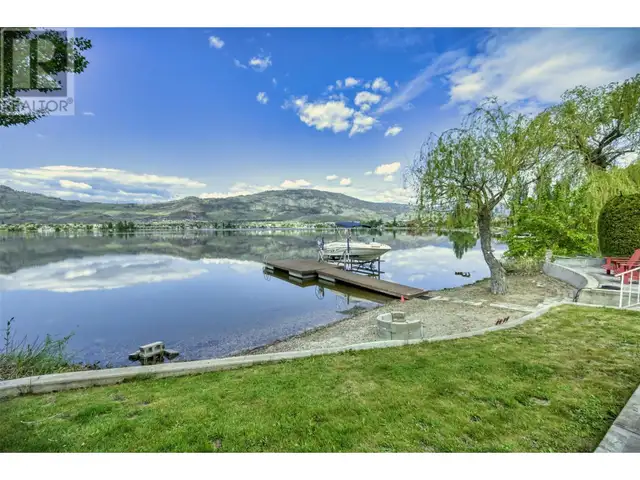 45 HARBOUR KEY Drive Osoyoos, British Columbia in Houses for Sale in Penticton - Image 4