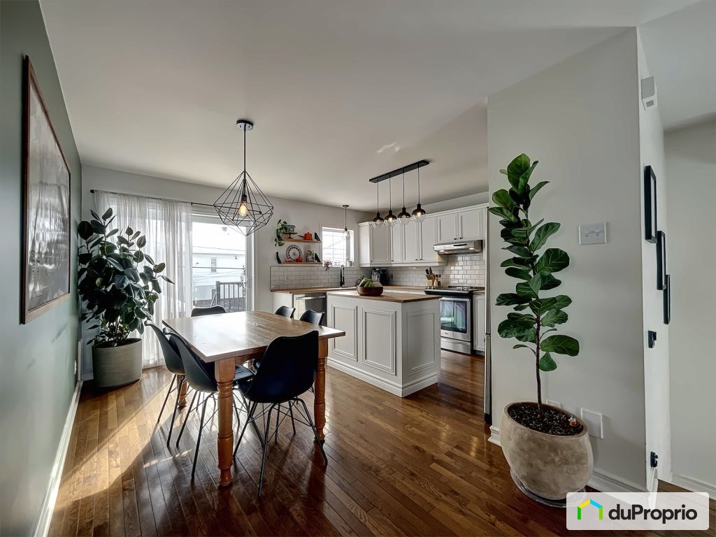 $539,900 - Bungalow for sale in St-Jérôme (St-Jérôme) — photo 2