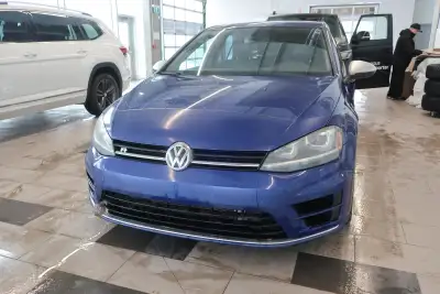 Golf R 2.0L, CARFAX DISPONIBLE, Sièges avant chauffants, CarPlay, Cuir, Son Fender Financement dispo...