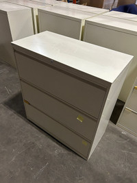 3 Drawer Filing Cabinet-Excellent Condition-Call us now!