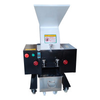 *White Plastic Shredder Bottle Crusher Grinder 220V 2.2KW 290049 City of Toronto Toronto (GTA) Preview