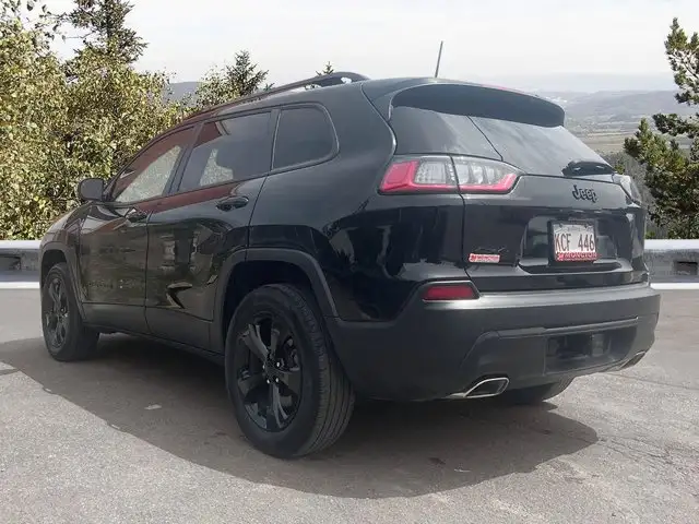 2022 Jeep Cherokee Altitude593255963673896963
