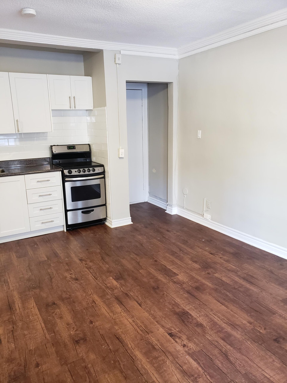 All-Inclusive Studio Unit Available!! 3