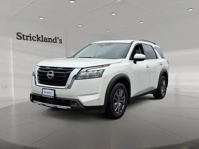 2024 Nissan Pathfinder SV 4WD