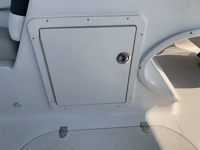 2023 Legend Vibe D19 Deck Boat in Powerboats & Motorboats in Sudbury - Image 23
