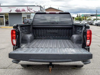 All purchasers receive a CarHub Rewards Card for $1000 towards service! This GMC Sierra 1500 Pro 4WD... (image 7)